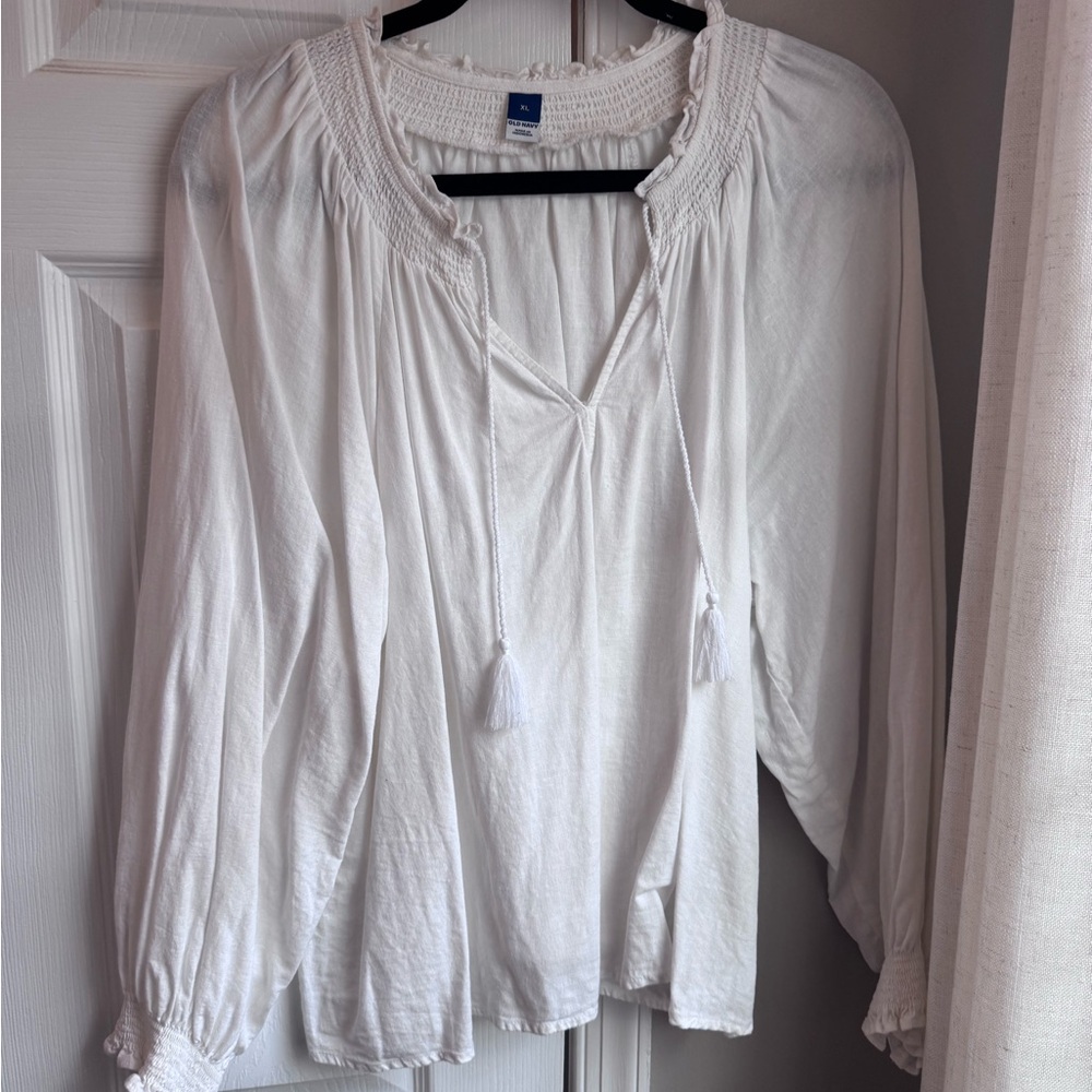Old Navy Flowy White Smocked Blouse with Tassels Size CL